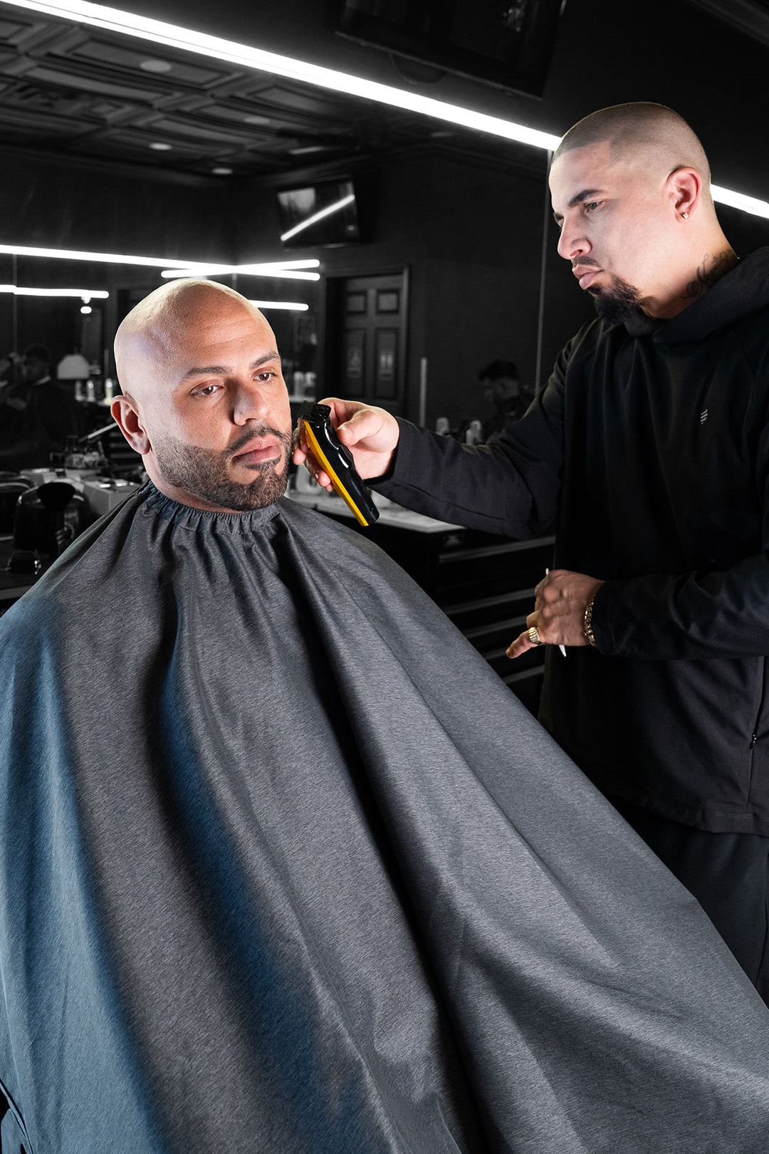 The Barber Cape - Classic Collection