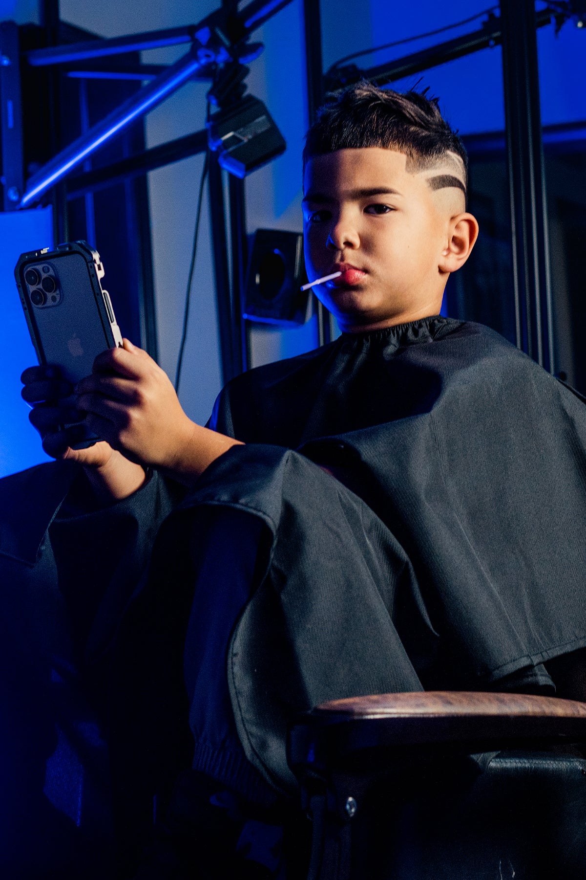 The Hands Free Barber Cape - Junior