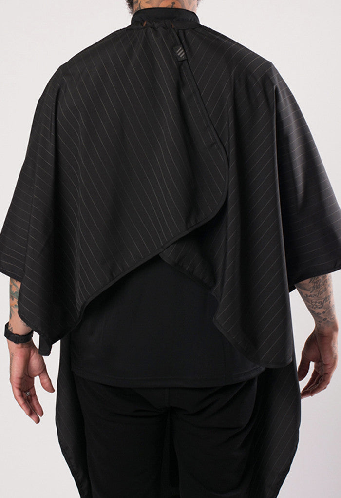 Back of Barber Cape | Black Barber Cape