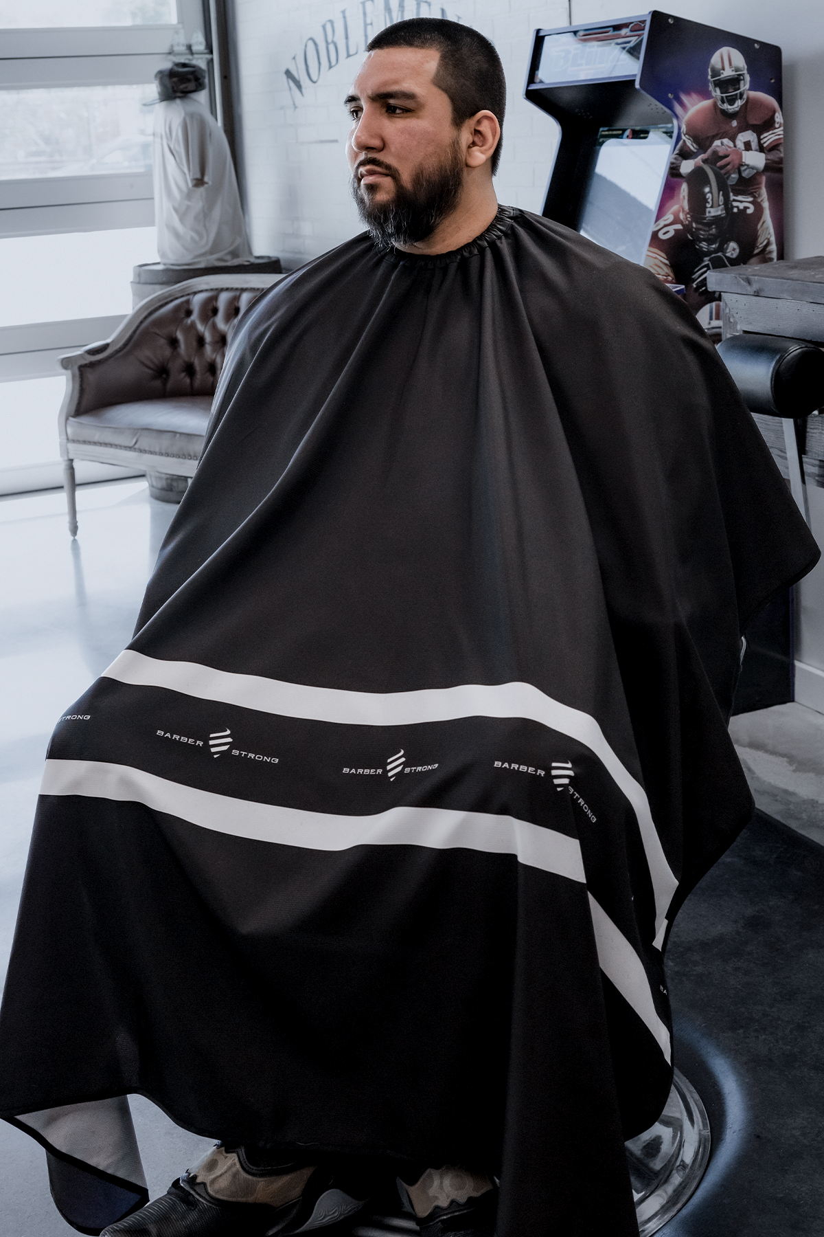 Barber/stylist Cape Big GG